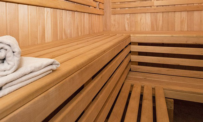 How to Clean a Sauna or Steam Room and Maintain Heat Therapy Facilities over Time